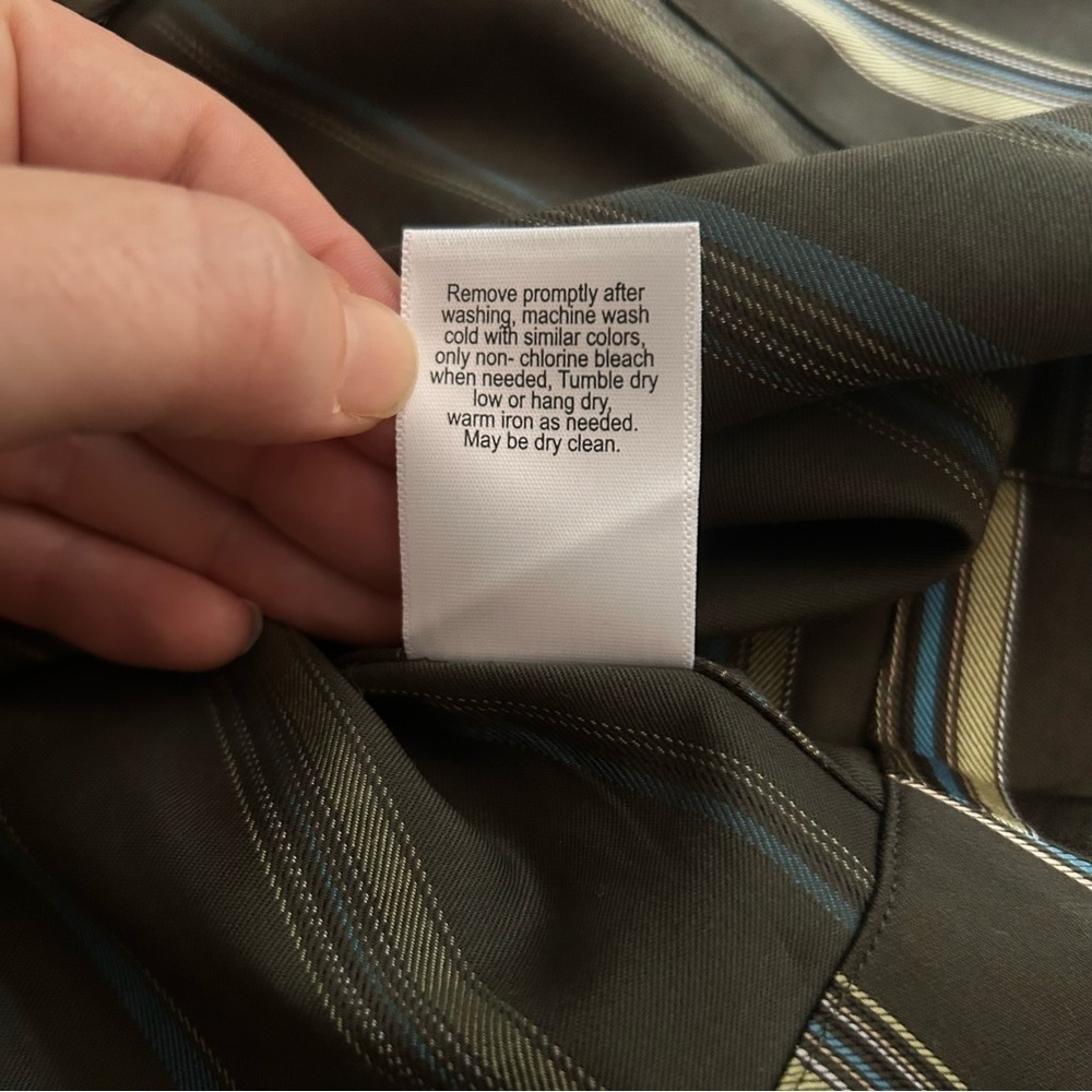 Hinson Wu has Charlotte 3/4 Sleeve Variegated Satin Stripe Top - Picture 8 of 9
